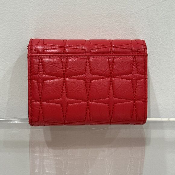 *Authentic* MCM Small Tri Fold Wallet in Red w/Gold HW in Excellent Condition - Picture 5 of 12